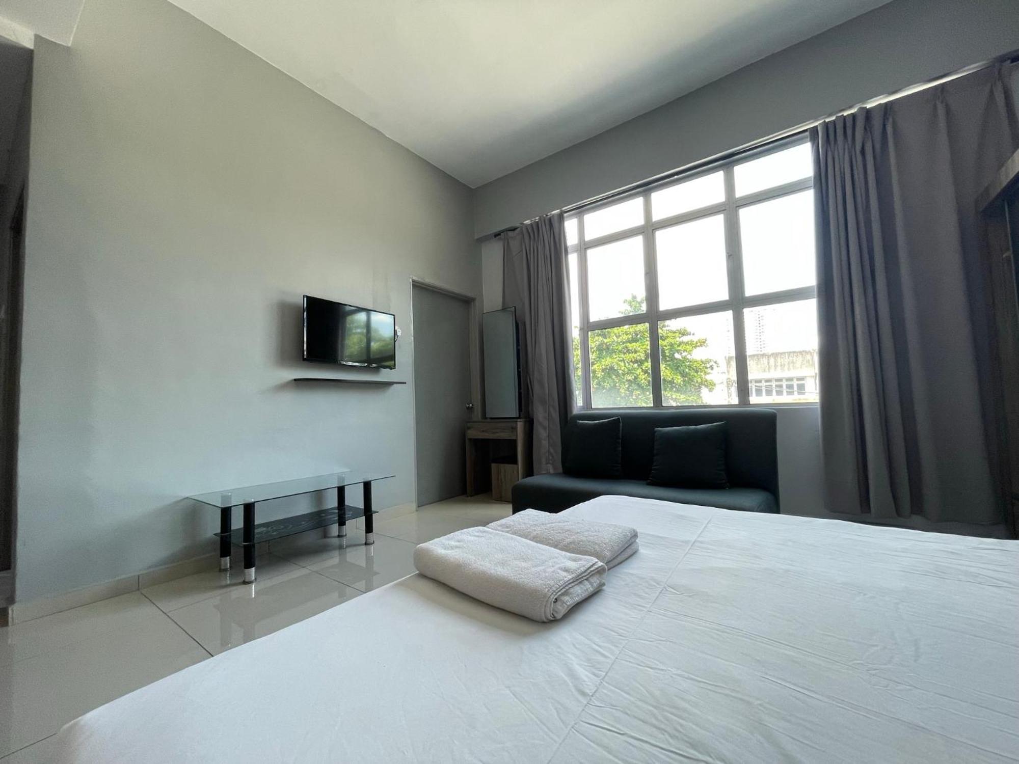 Reno Hotel Ipoh Exterior photo